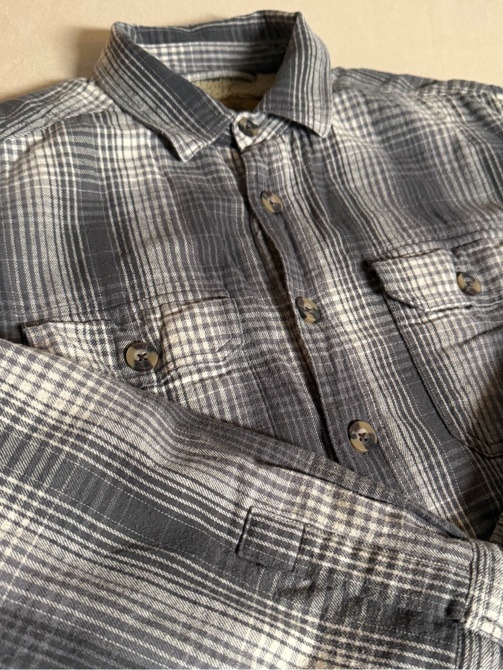 Men's Gray Sherpa Lined Plaid Button-Up Jacket